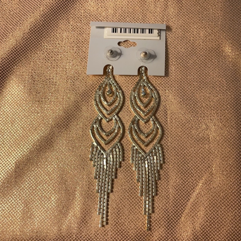 Rhinestone dangle earrings- new on card - Picture 2 of 3